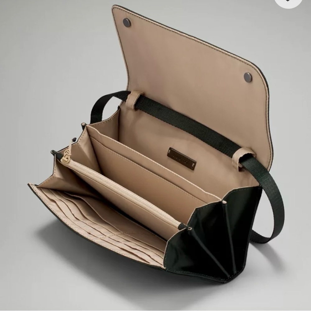 Lululemon Athletica Black and Tan Shoulder Bag